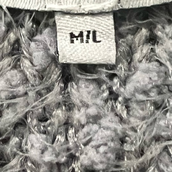 FRNCH Paris Eyelash Two Pocket Gray
Cardigan Size M/L - Picture 12 of 12